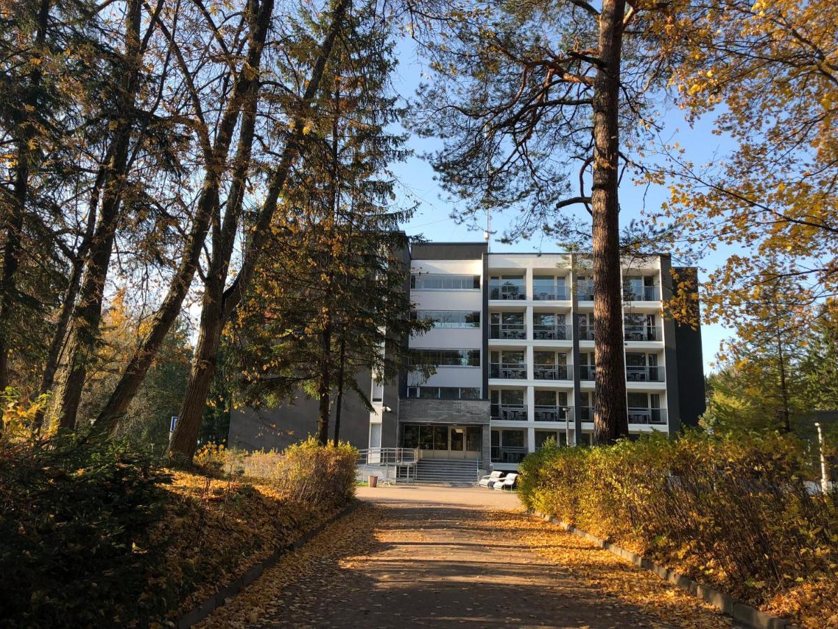 Liivarand Hotel Narva-Jõesuu Exterior foto